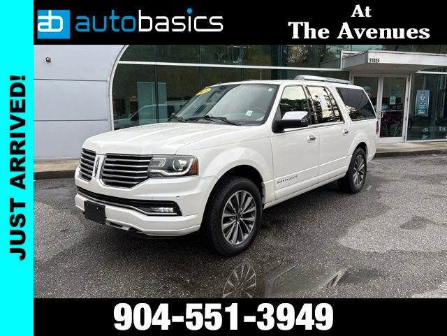 Used 2015 Lincoln Navigator L 2WD image 1