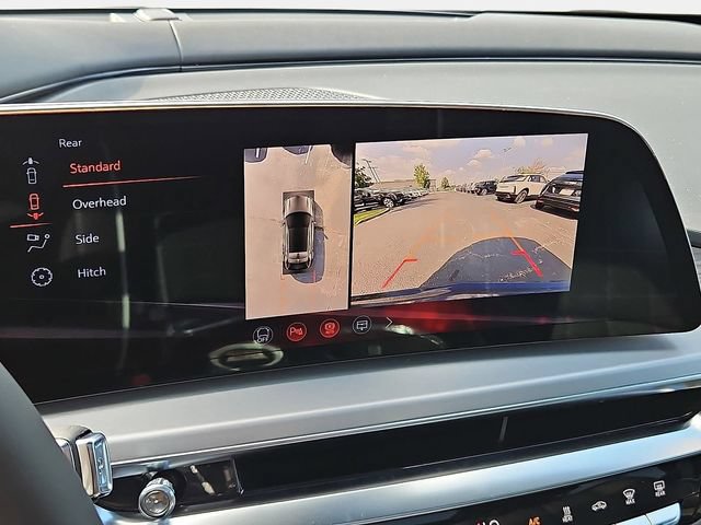 New 2026 Cadillac Lyriq V AWD/4WD image 17