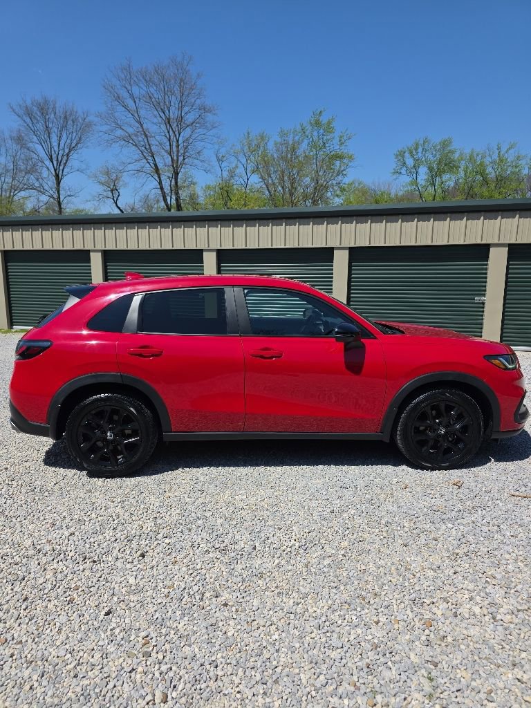 Used 2023 Honda HR-V Sport image 6
