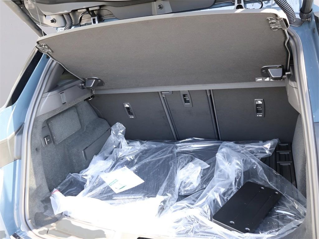 Certified 2026 Land Rover Range Rover Evoque Dynamic SE image 17