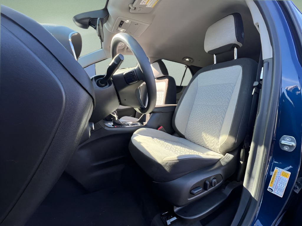 Used 2022 Chevrolet Equinox LS w/ LS Convenience Package AWD/4WD image 11