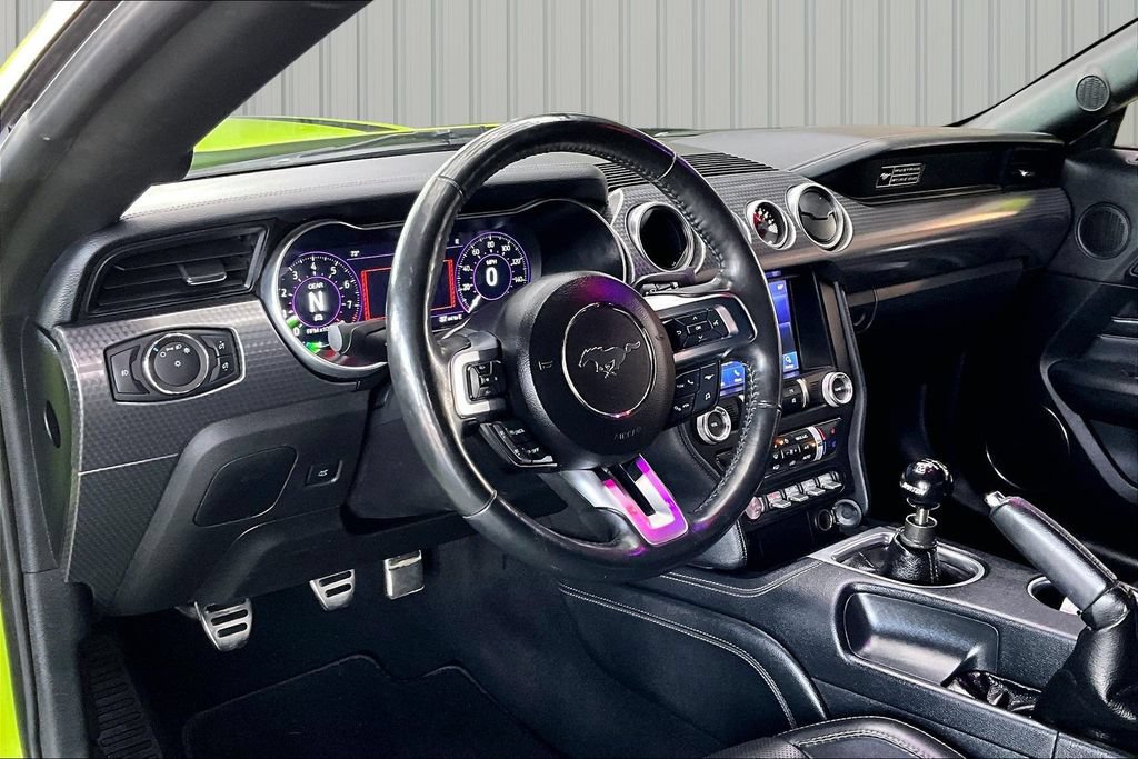 Used 2020 Ford Mustang GT Premium w/ GT Performance Package RWD image 15