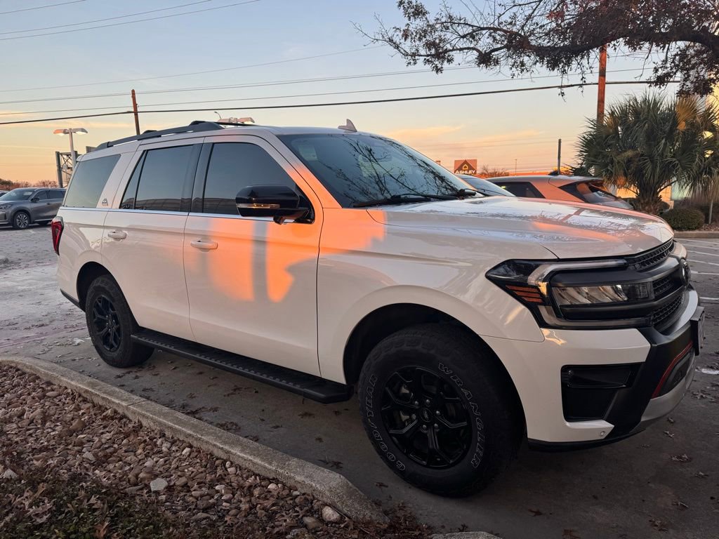 Used 2023 Ford Expedition Timberline image 1