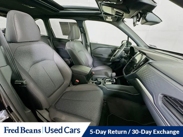 Used 2025 Subaru Forester Premium image 30