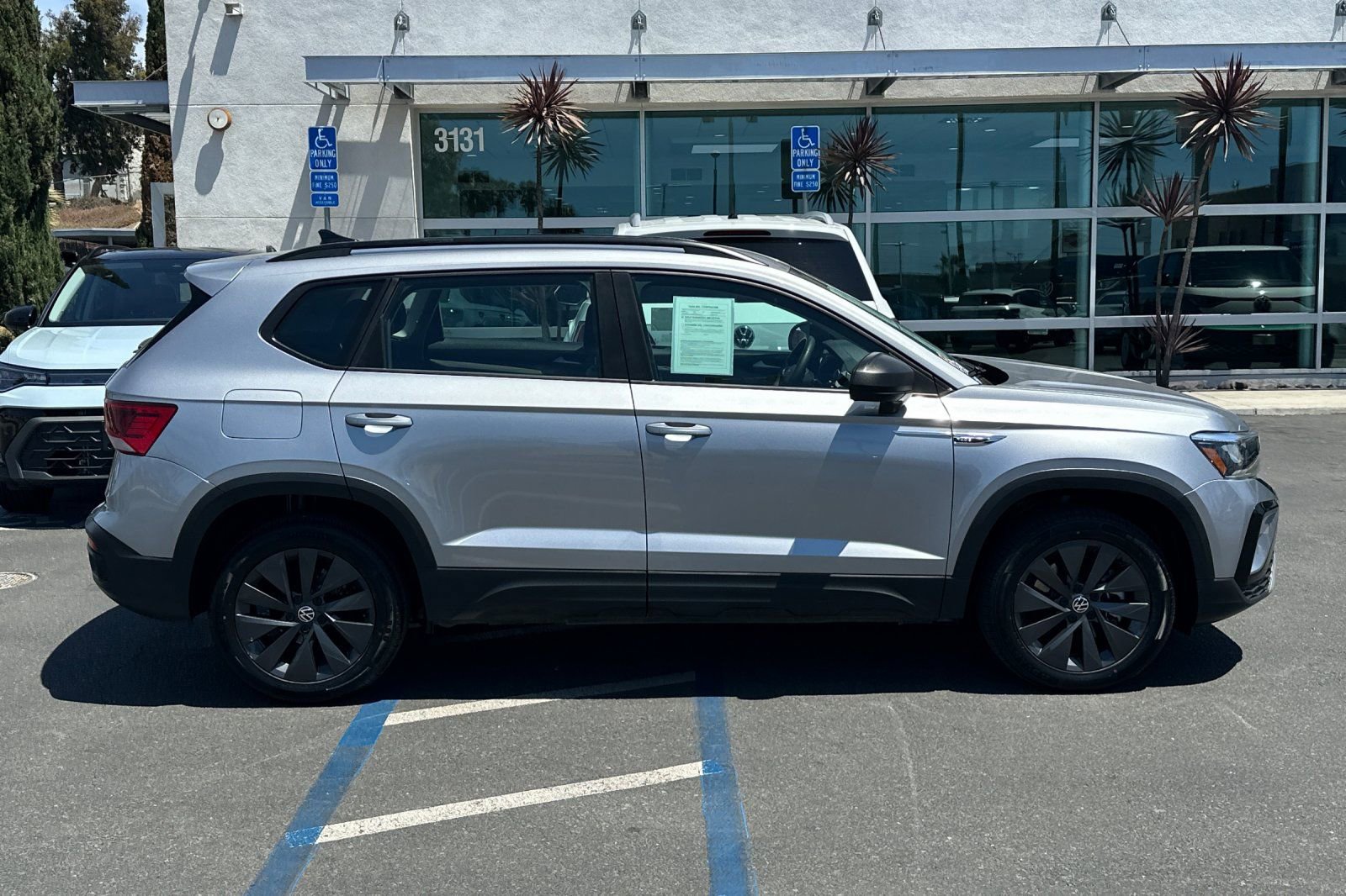 Used 2023 Volkswagen Taos S FWD image 3