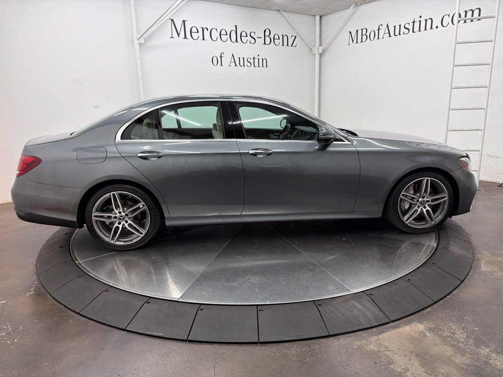 Used 2018 Mercedes-Benz E 300 image 8