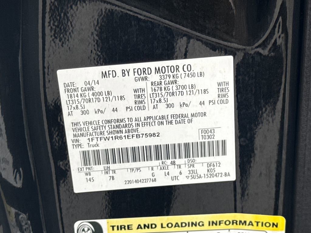 Used 2014 Ford F150 Raptor w/ Equipment Group 801A Luxury image 32