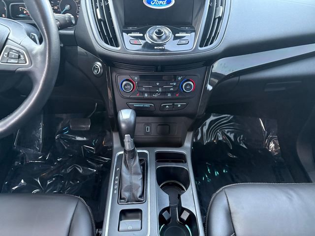 Used 2017 Ford Escape Titanium image 11