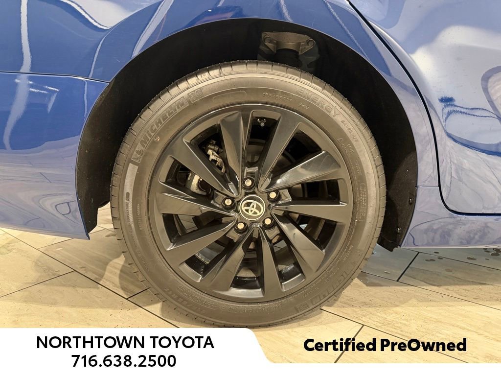 Used 2023 Toyota Camry LE AWD/4WD image 9