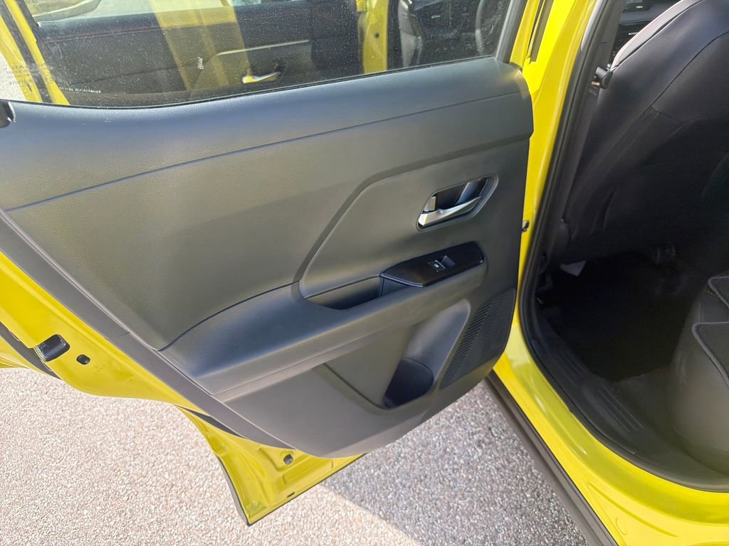 New 2026 Nissan Kicks SR w/ SR Premium Package image 19