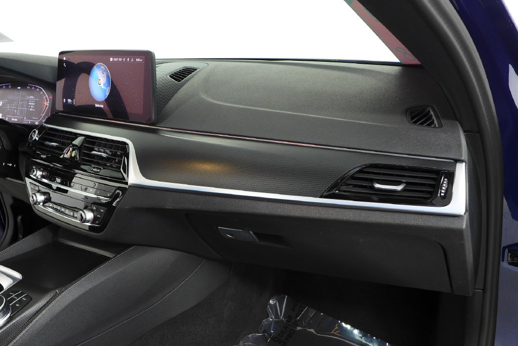 Certified 2023 BMW 540i w/ M Sport Package RWD image 14