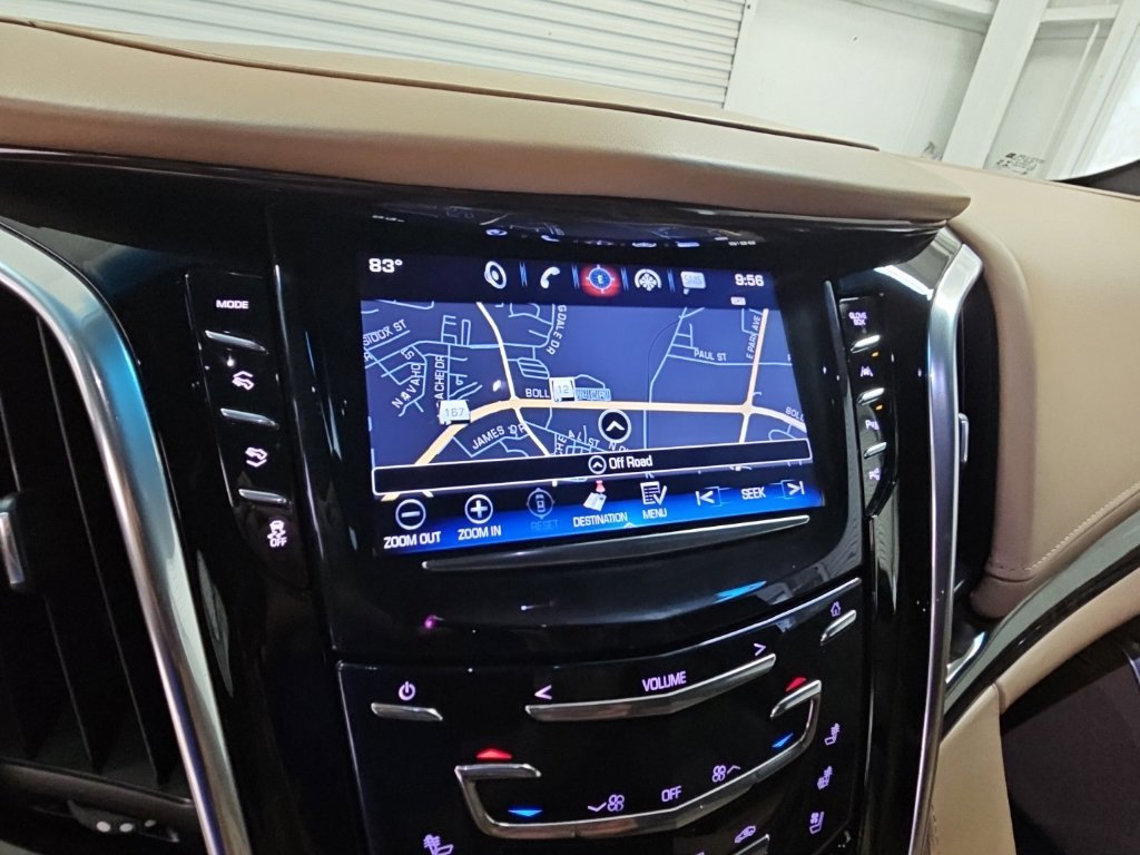 Used 2019 Cadillac Escalade ESV Platinum RWD image 17