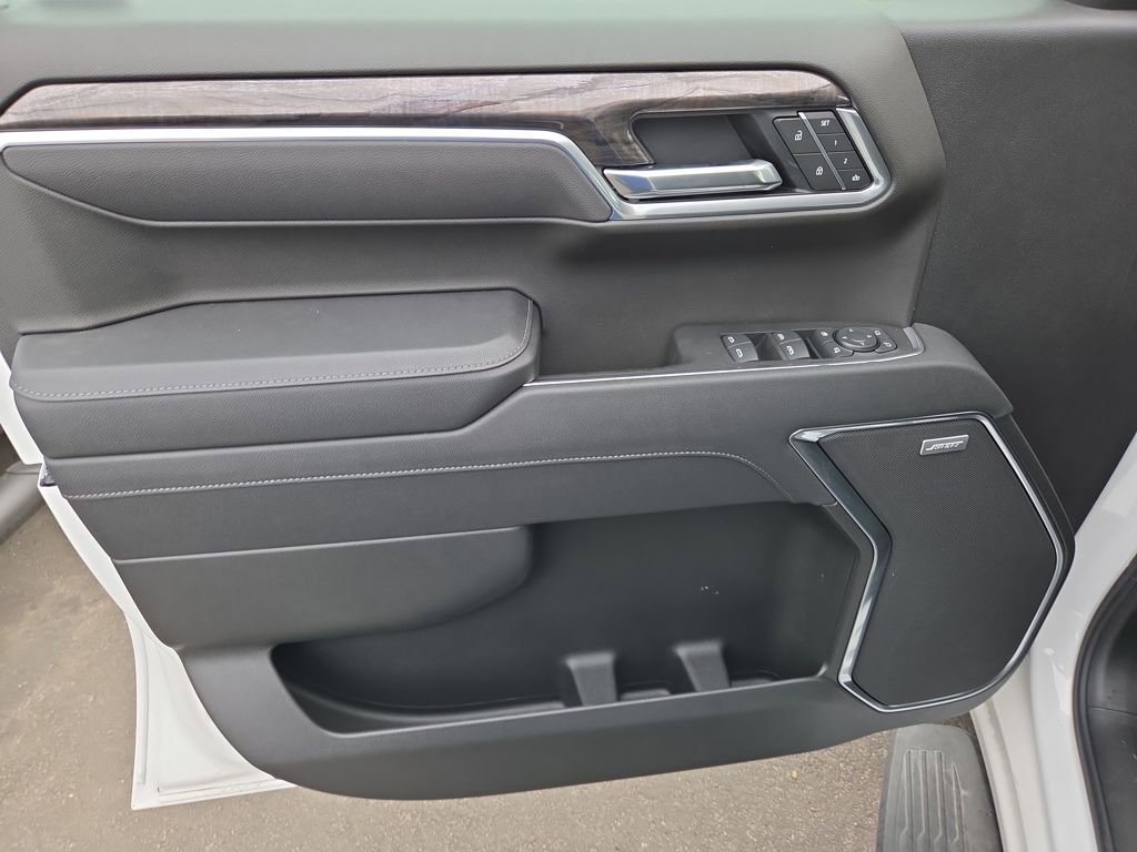 New 2025 Chevrolet Silverado 1500 LTZ w/ LTZ Convenience Package II image 10