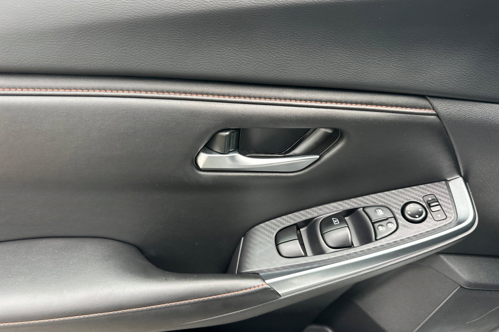 Used 2024 Nissan Sentra SR w/ Trunk Package image 12