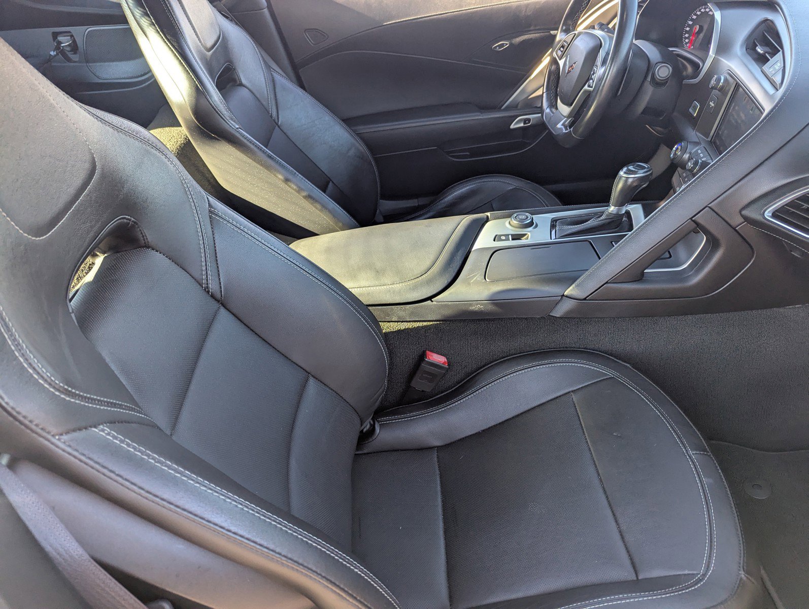 Certified 2017 Chevrolet Corvette Stingray Coupe w/ 1LT image 13