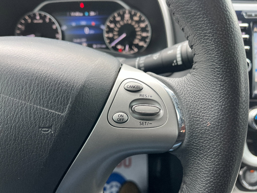 Used 2017 Nissan Murano SV image 32