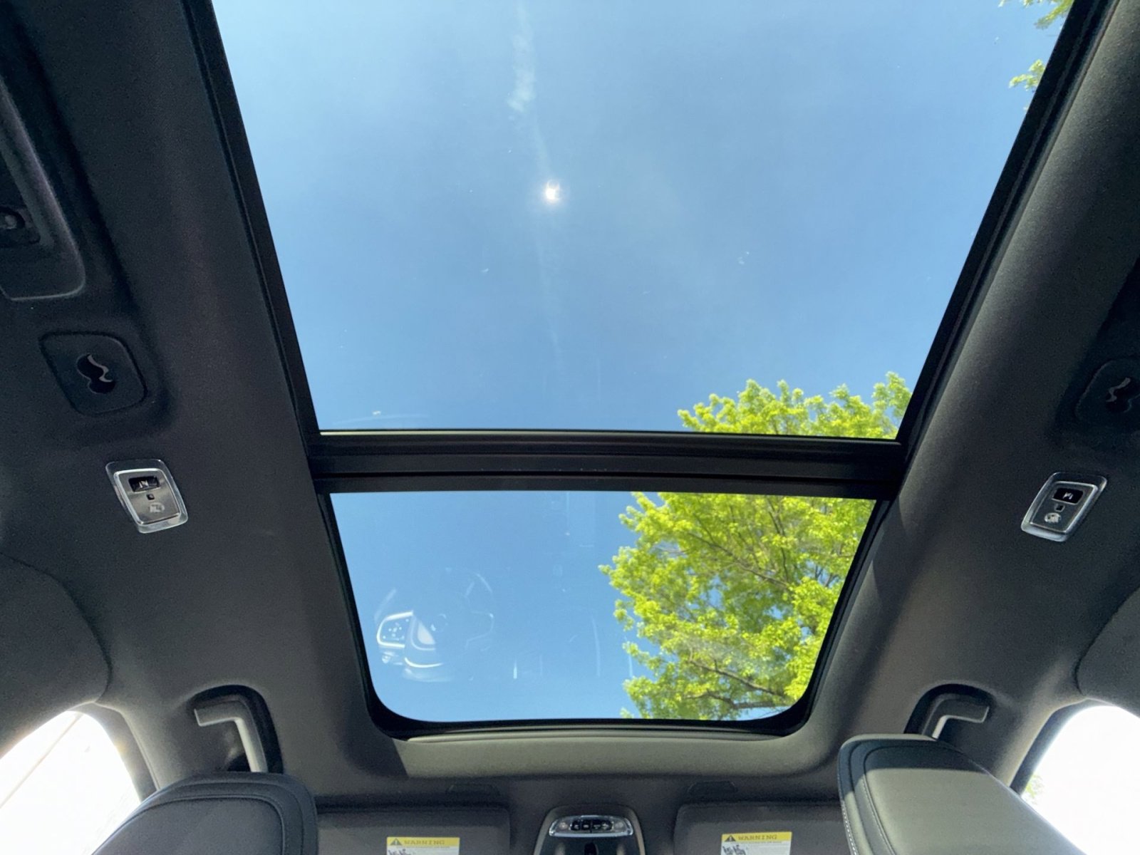 Used 2019 Volvo XC90 T6 R-Design w/ Advanced Package AWD/4WD image 24