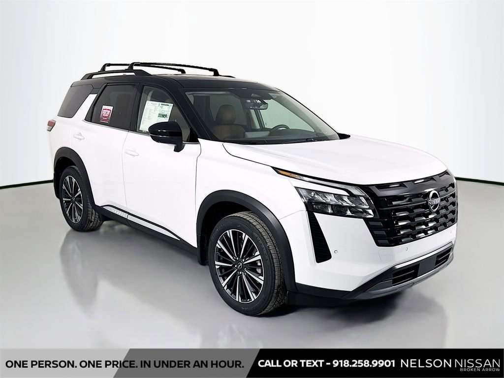 New 2026 Nissan Pathfinder Platinum image 3