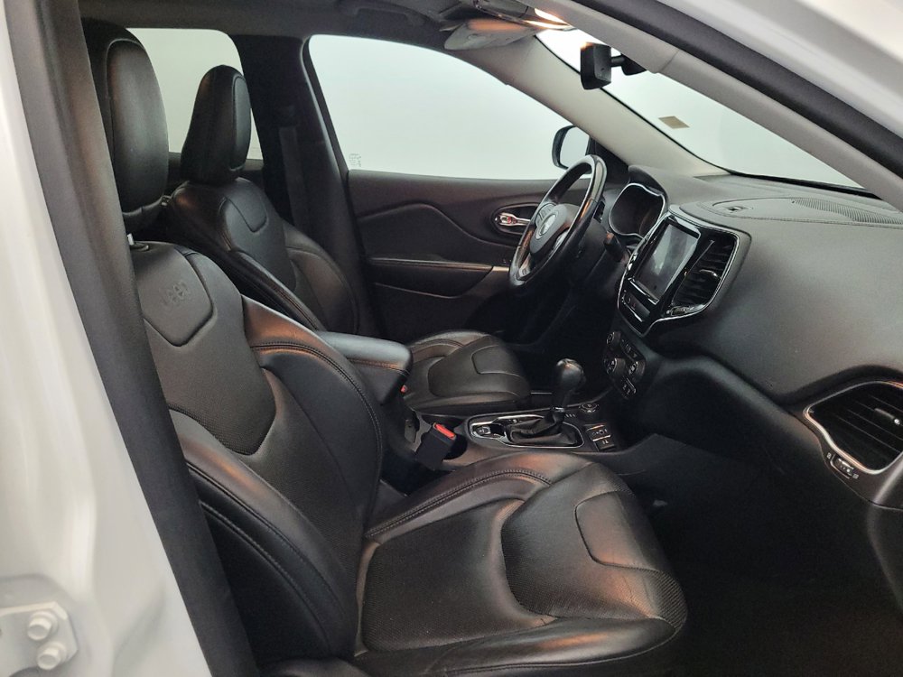 Used 2019 Jeep Cherokee Limited AWD/4WD image 21