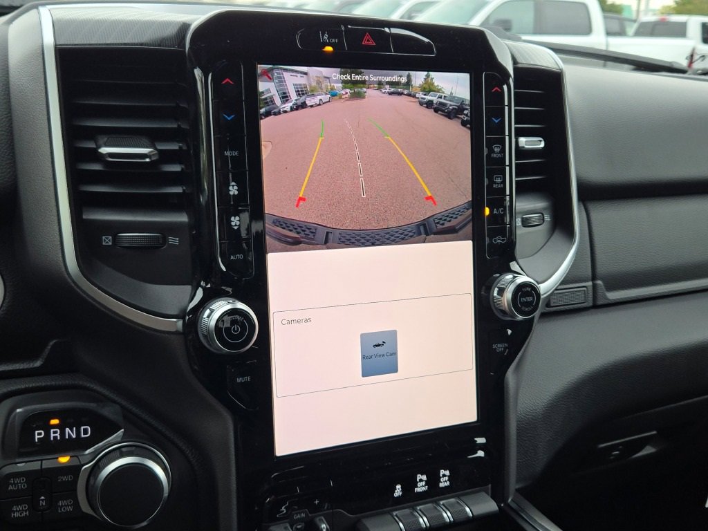 New 2026 RAM 1500 4x4 Crew Cab image 30