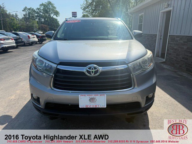 Used 2016 Toyota Highlander XLE w/ Protection Package #3 AWD/4WD image 8