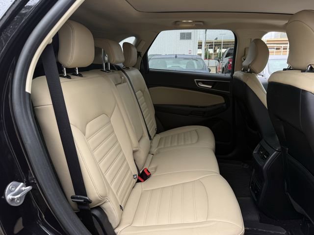 Used 2019 Ford Edge SEL w/ Equipment Group 201A AWD/4WD image 30