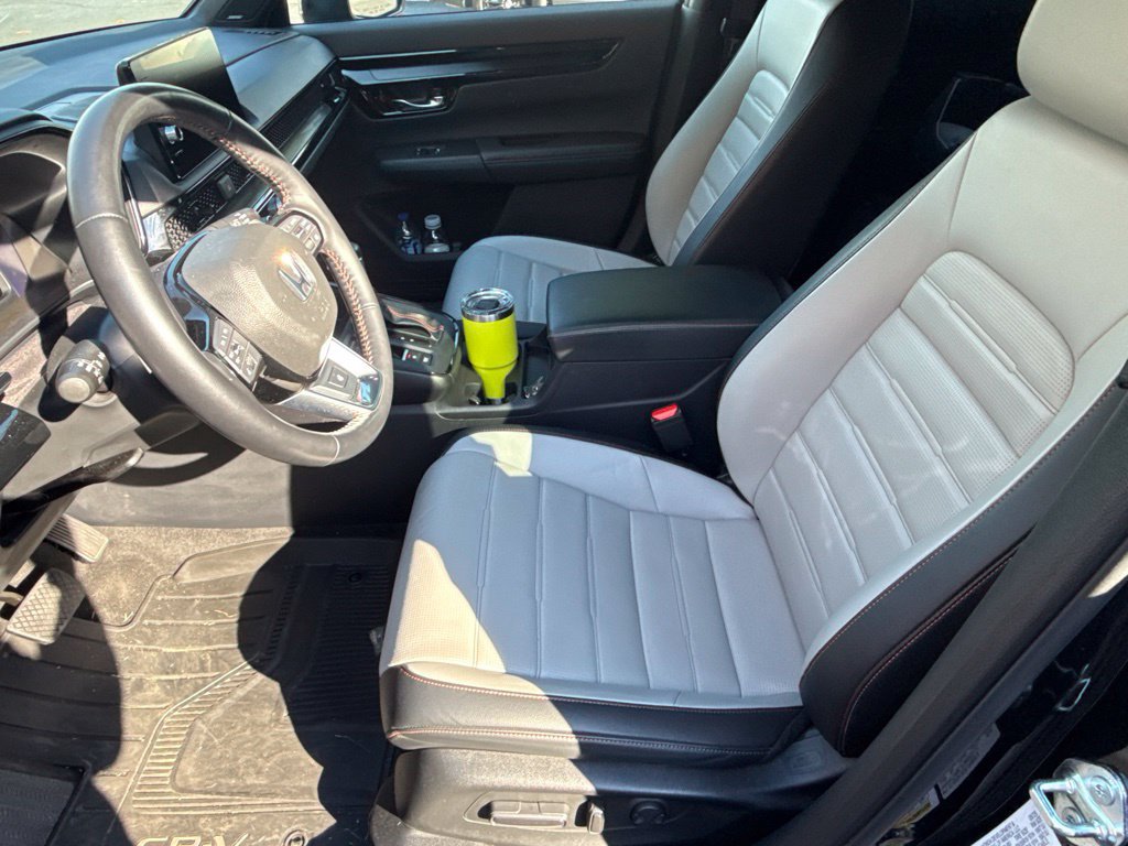 Used 2026 Honda CR-V Sport Touring image 18