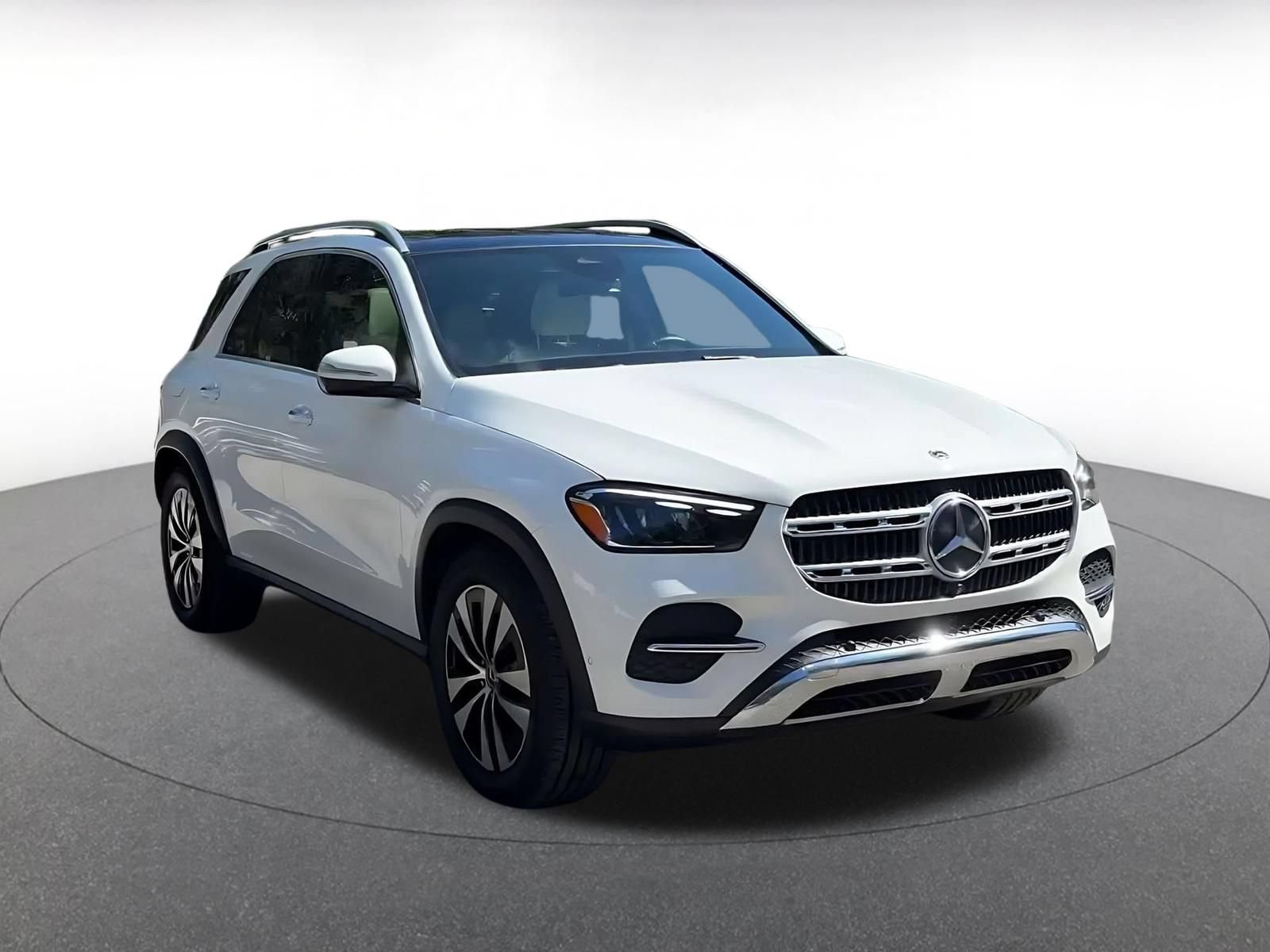Used 2026 Mercedes-Benz GLE 350 4MATIC image 3