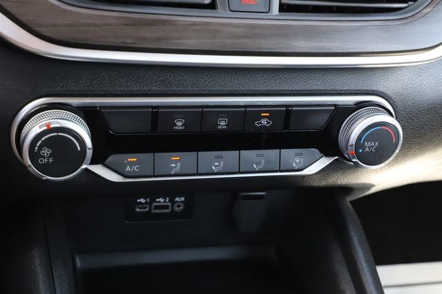 Used 2025 Nissan Altima 2.5 SV FWD image 28