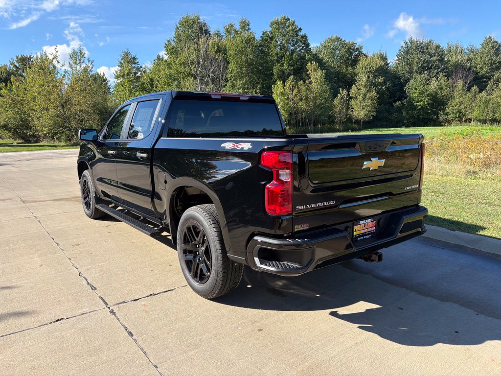 New 2026 Chevrolet Silverado 1500 Custom AWD/4WD image 7
