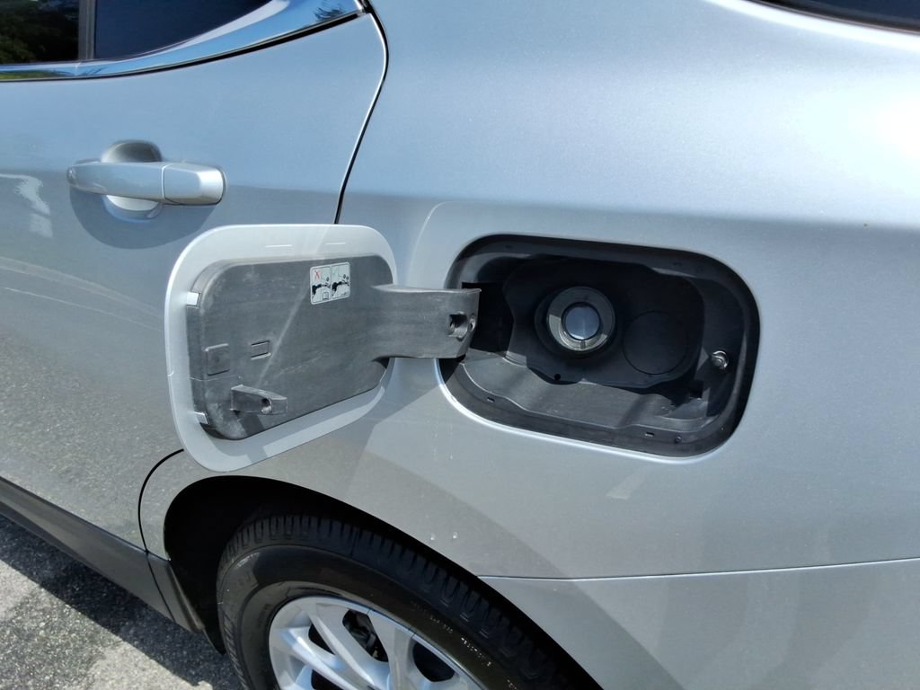 Certified 2020 Chevrolet Equinox LT FWD image 12