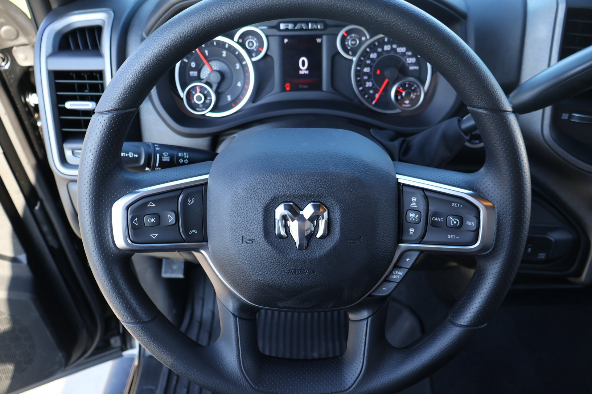 New 2027 RAM 3500 Tradesman AWD/4WD image 3