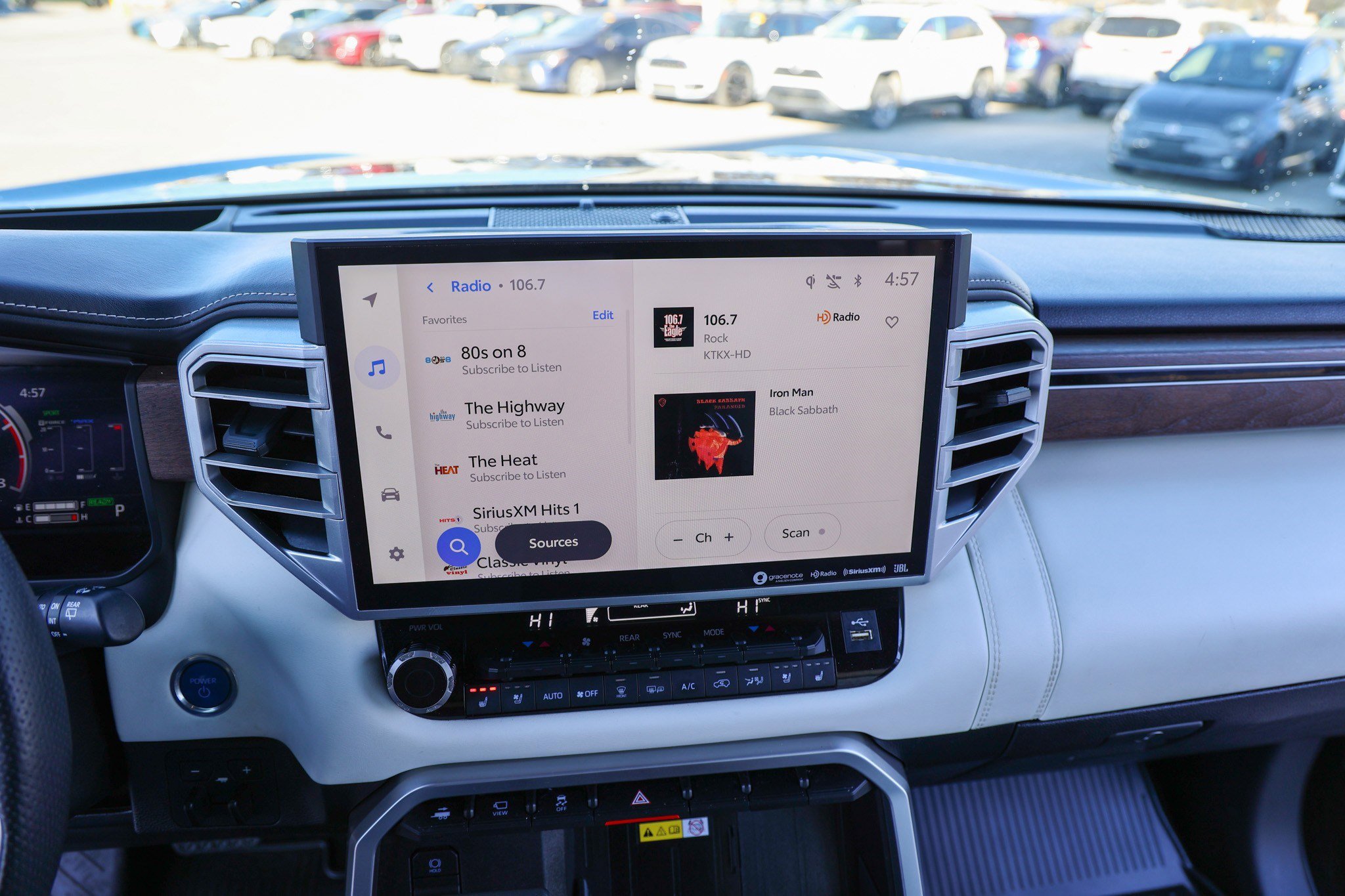 Used 2023 Toyota Sequoia Capstone image 23