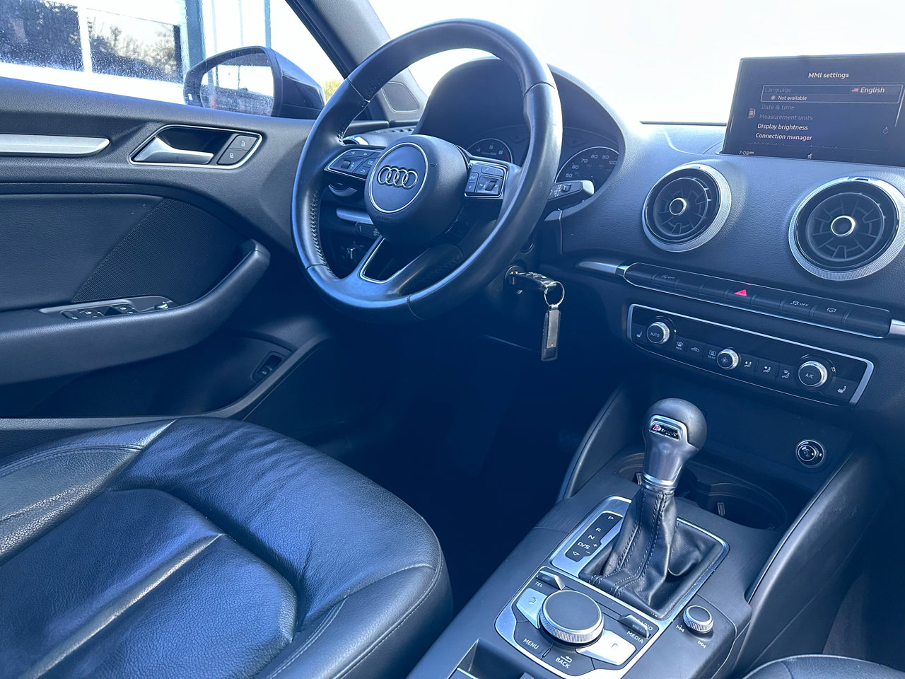 Used 2018 Audi A3 2.0T Premium image 16