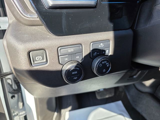Used 2025 Chevrolet Silverado 1500 LT w/ Protection Package AWD/4WD image 24