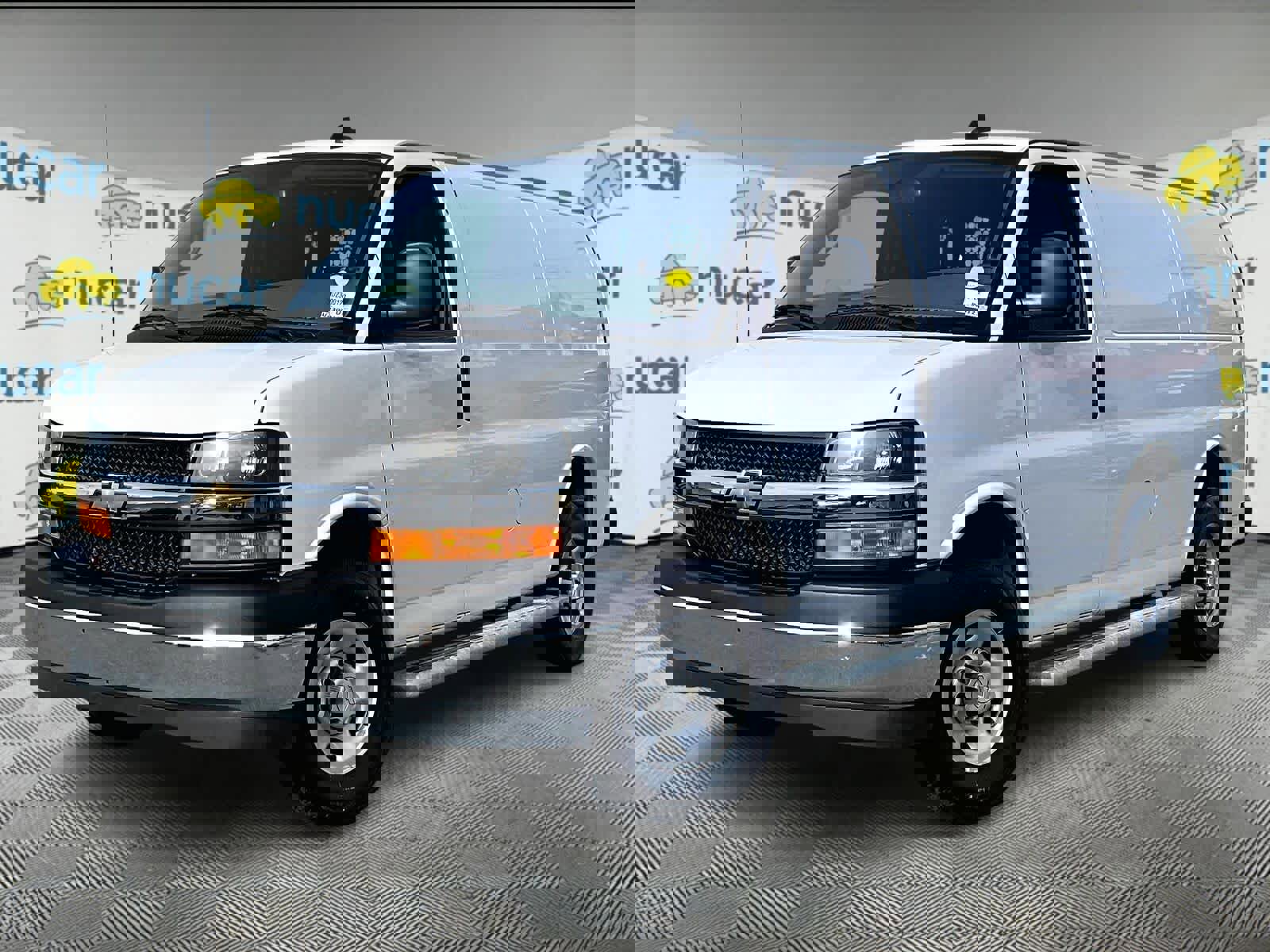 Used 2024 Chevrolet Express 2500 w/ Driver Convenience Package image 3