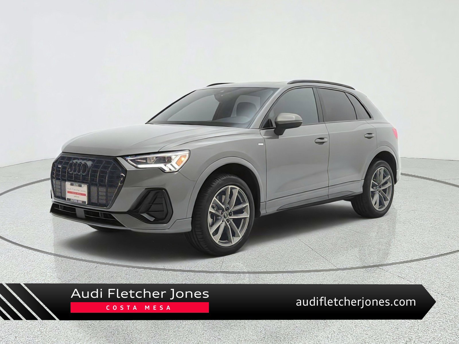 Used 2025 Audi Q3 2.0T Premium w/ Convenience Package AWD/4WD image 1