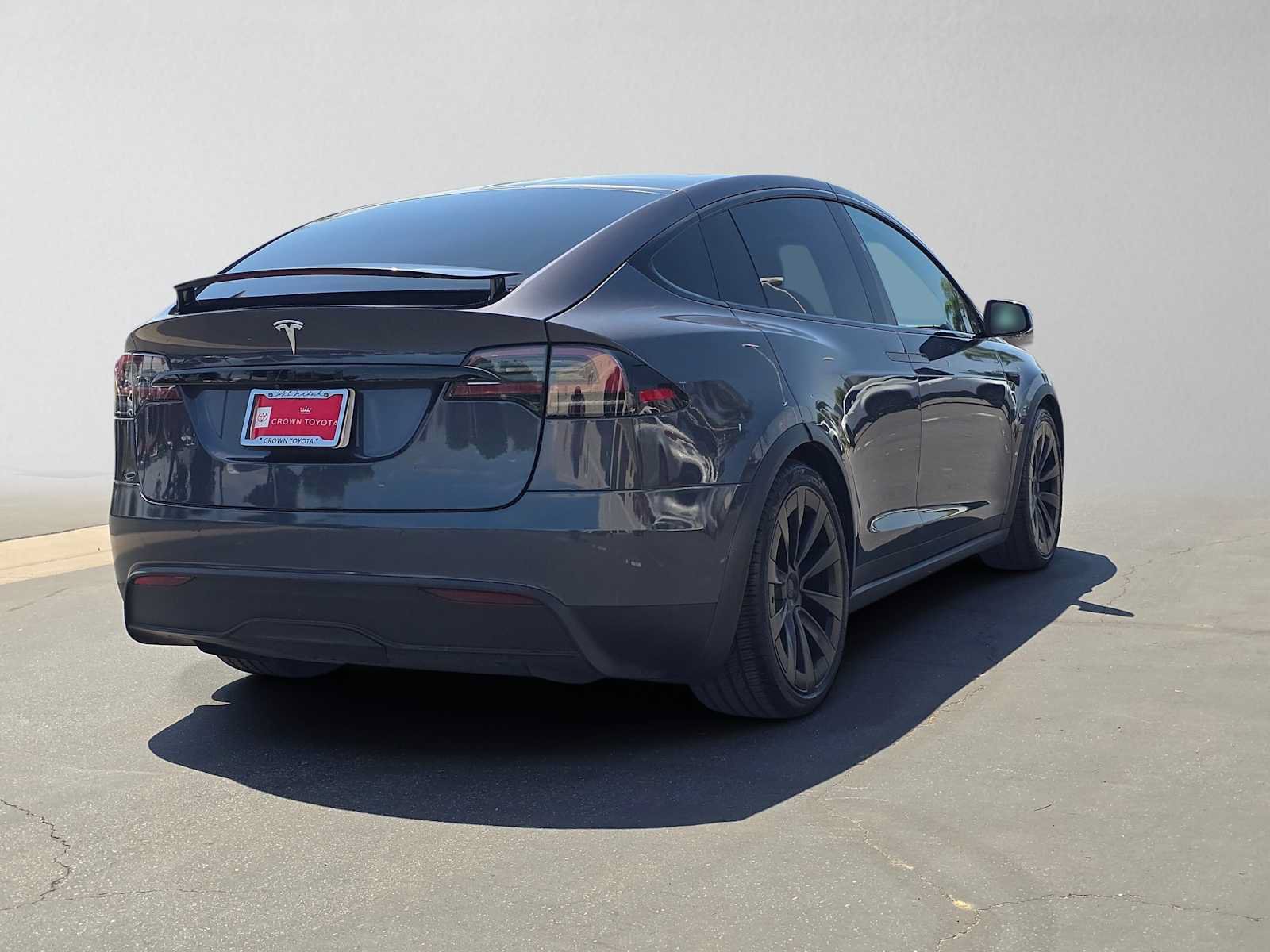 Used 2023 Tesla Model X AWD/4WD image 4