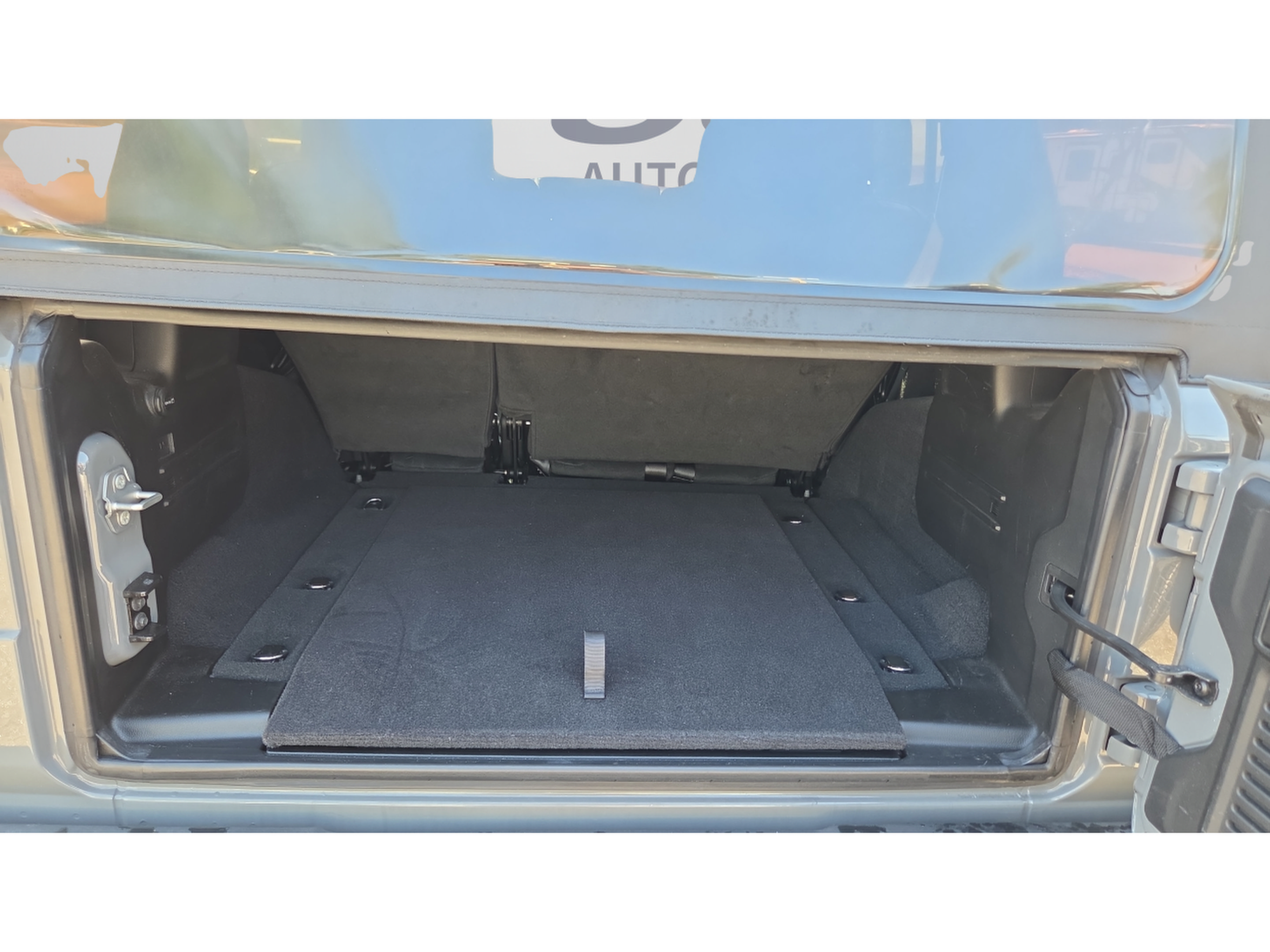 Used 2023 Jeep Wrangler Unlimited Sport AWD/4WD image 13