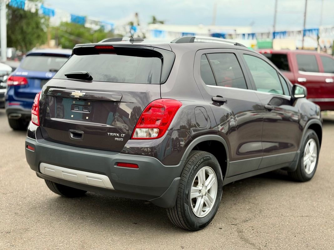Used 2016 Chevrolet Trax LT AWD/4WD image 2