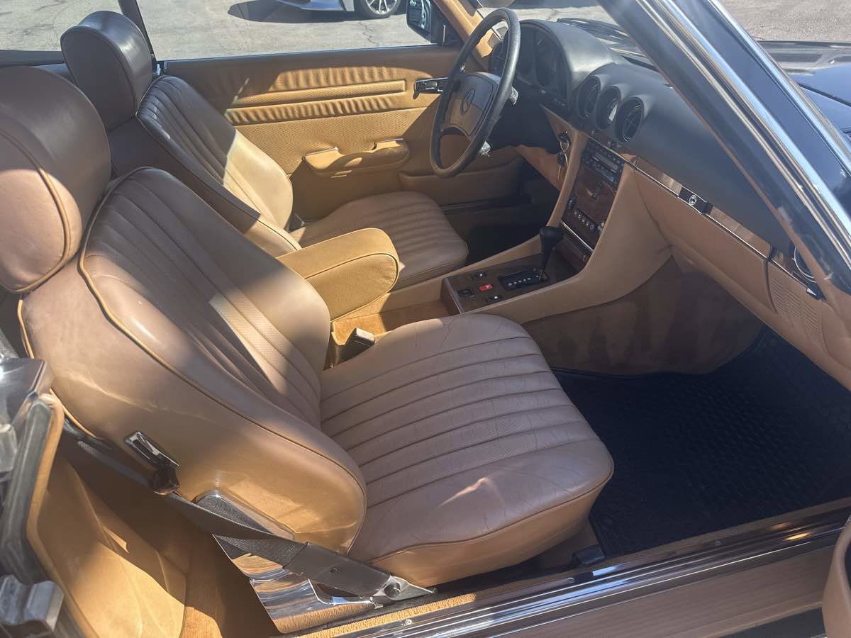 Used 1987 Mercedes-Benz 560 SL image 13