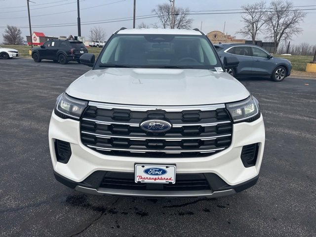Used 2025 Ford Explorer Active image 8