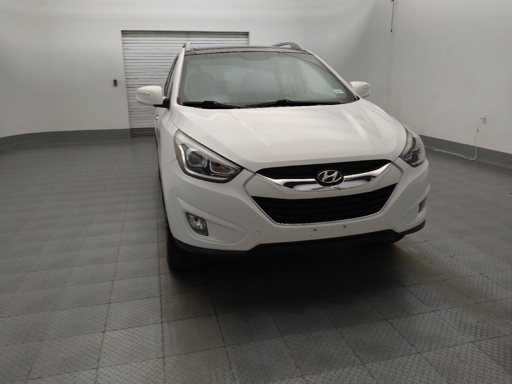 Used 2015 Hyundai Tucson Limited w/ Option Group 03 FWD image 14
