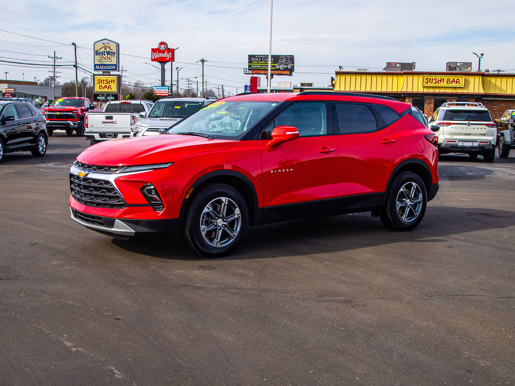Used 2023 Chevrolet Blazer LT w/ LPO, Floor Liner Package FWD image 3