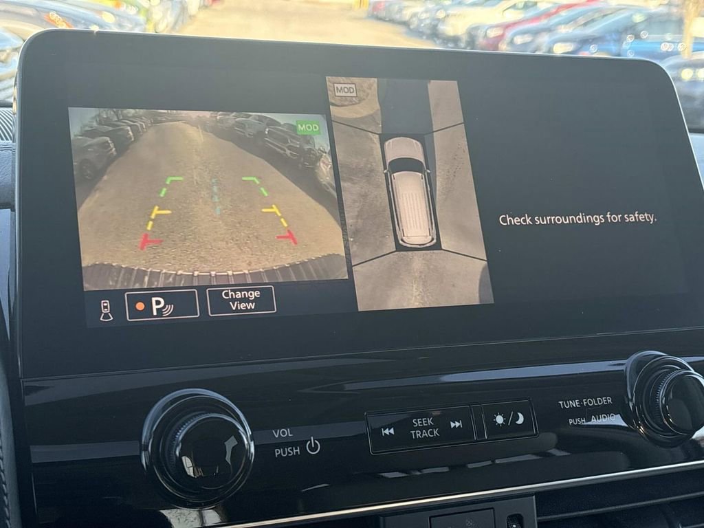 Used 2023 Nissan Armada Platinum w/ Captain's Chairs Package image 34