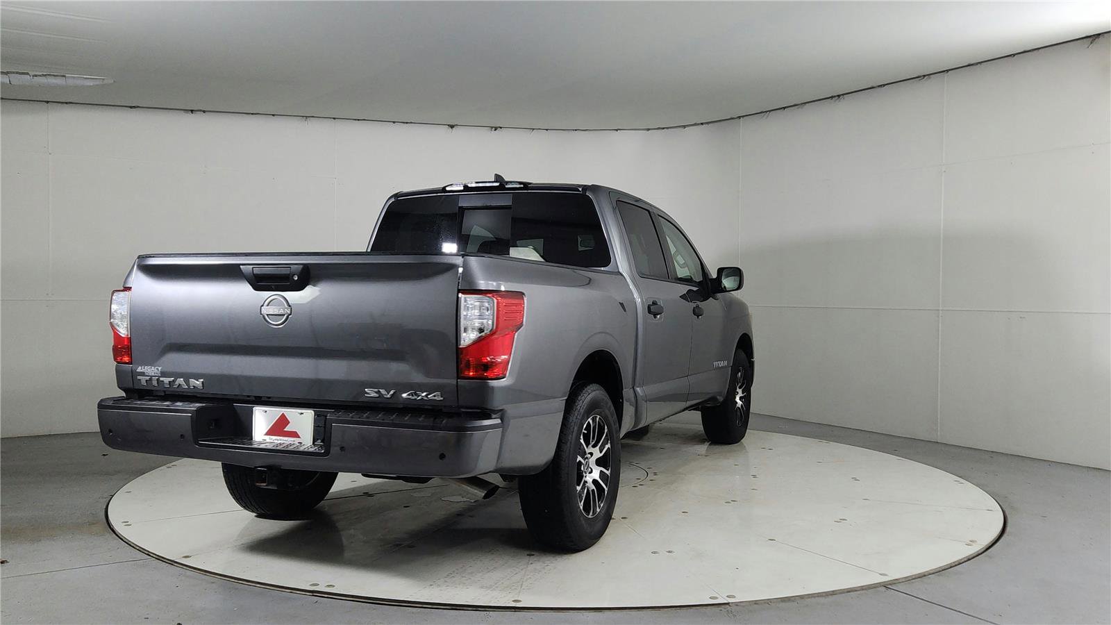 Certified 2024 Nissan Titan SV image 6