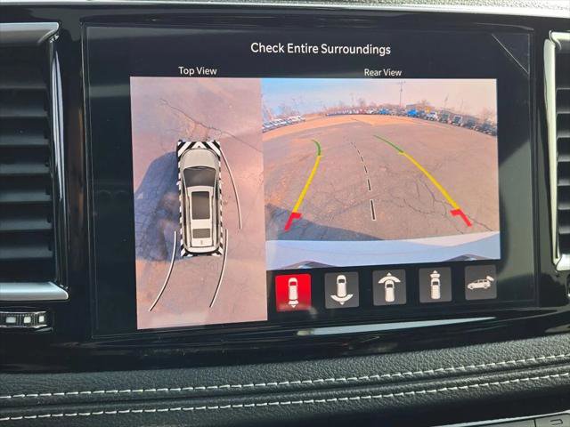 Certified 2025 Chrysler Pacifica Premium image 27
