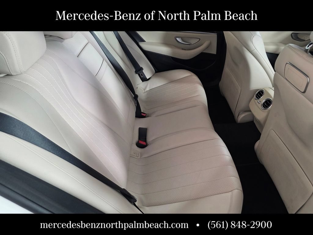 Used 2018 Mercedes-Benz E 400 4MATIC Sedan image 26