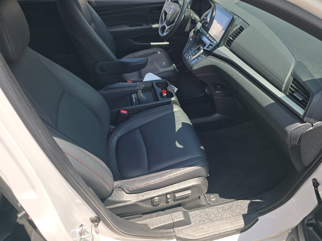 Used 2023 Honda Odyssey Sport image 19