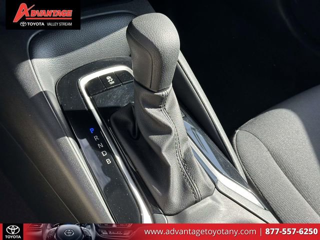 Used 2023 Toyota Corolla LE image 34